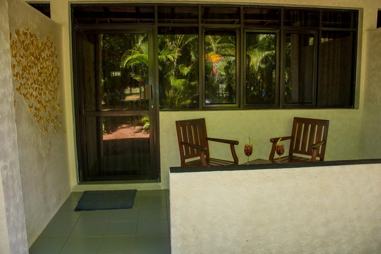 River View Banquet & Resort Wadduwa Eksteriør bilde