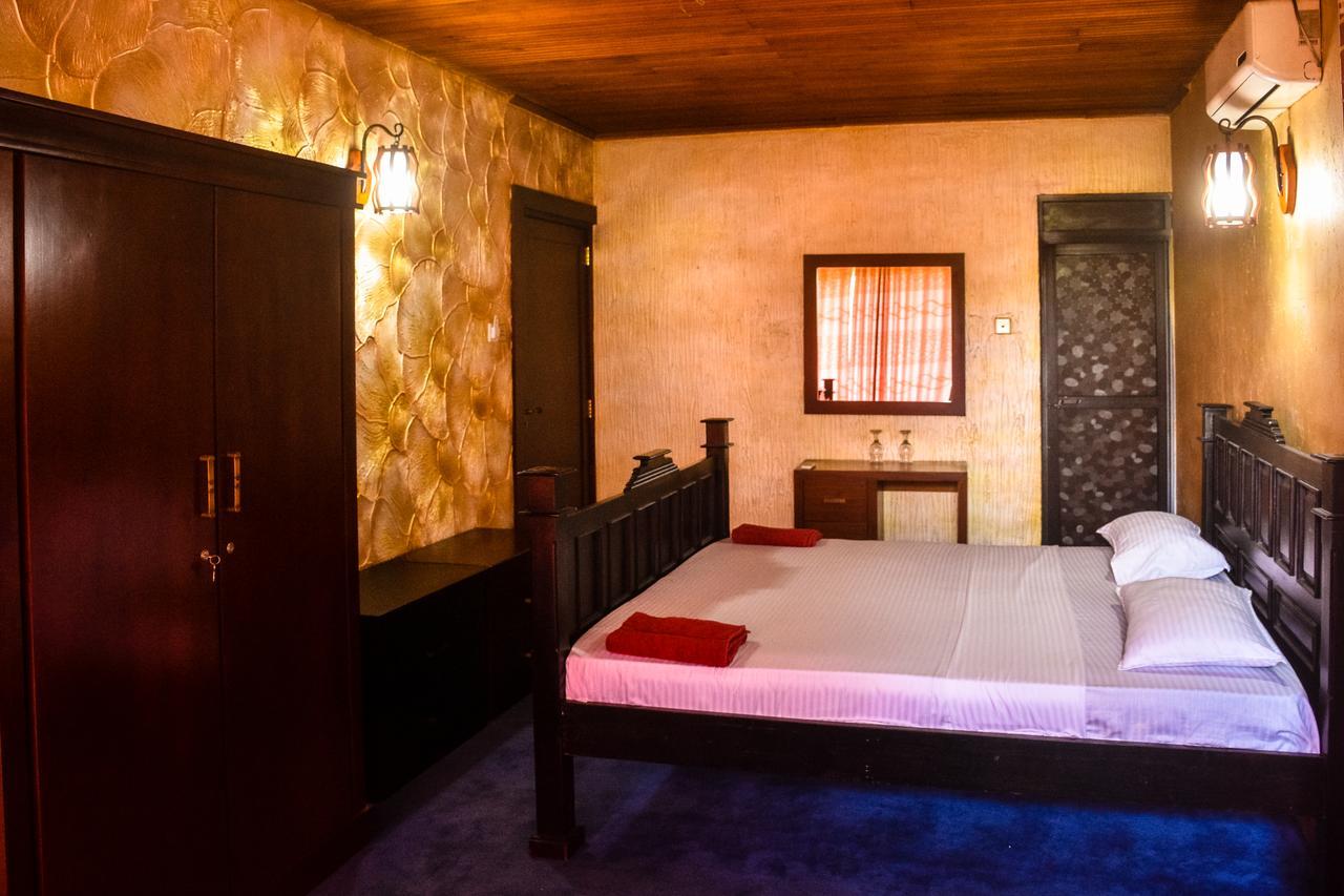 River View Banquet & Resort Wadduwa Eksteriør bilde