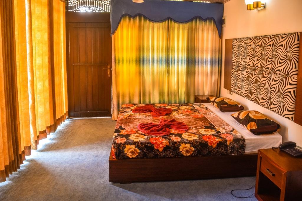 River View Banquet & Resort Wadduwa Eksteriør bilde